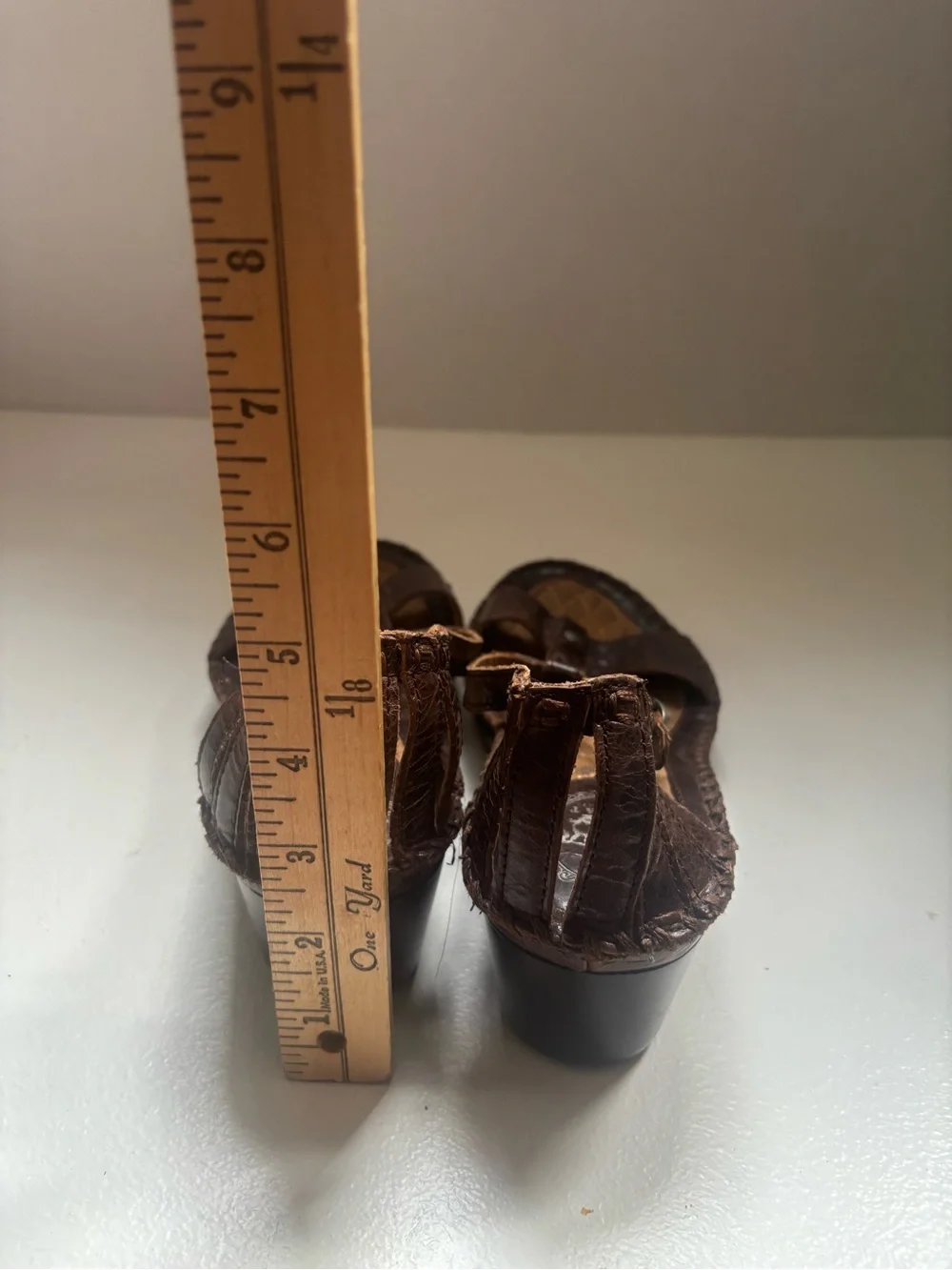 ARIAT Shalimar Brown Leather T-Strap Wedge Heeled Gladiator Sandal Size 9